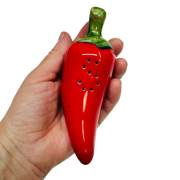 Vintage Red Hot Chili Pepper Salt and Pepper Shakers Spicy Ceramic - Picture 4 of 9